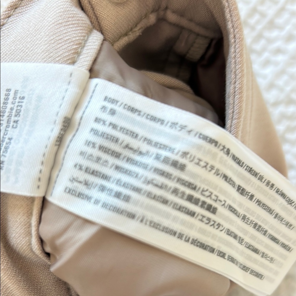 Abercrombie woman’s dress trouser size 26 - Picture 4 of 14